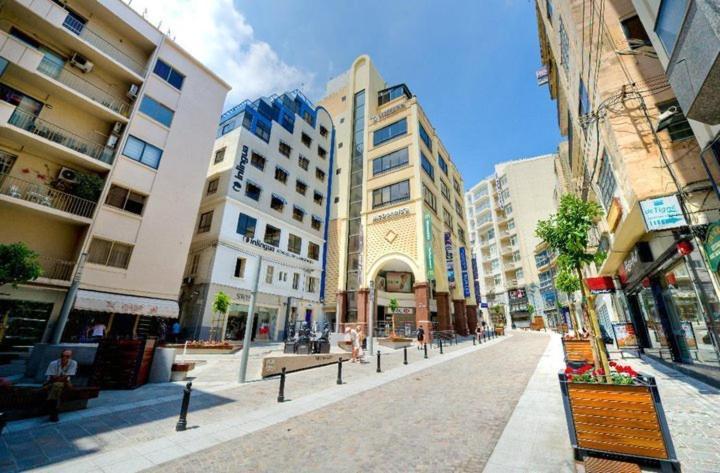 Luxury Apartment With Valletta And Harbour Views Слима Экстерьер фото