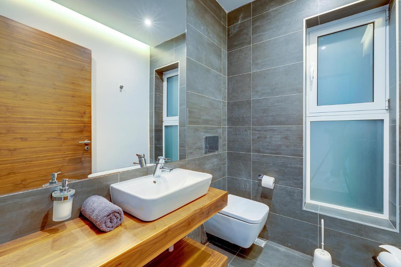 Luxury Apartment With Valletta And Harbour Views Слима Экстерьер фото